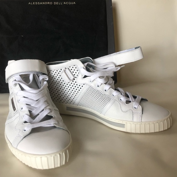 ALESSANDRO DELL’ ACQUA Perforated Leather Sneakers - Picture 1 of 8